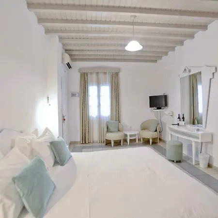 Hotel Mykonos Palace Beach 4*